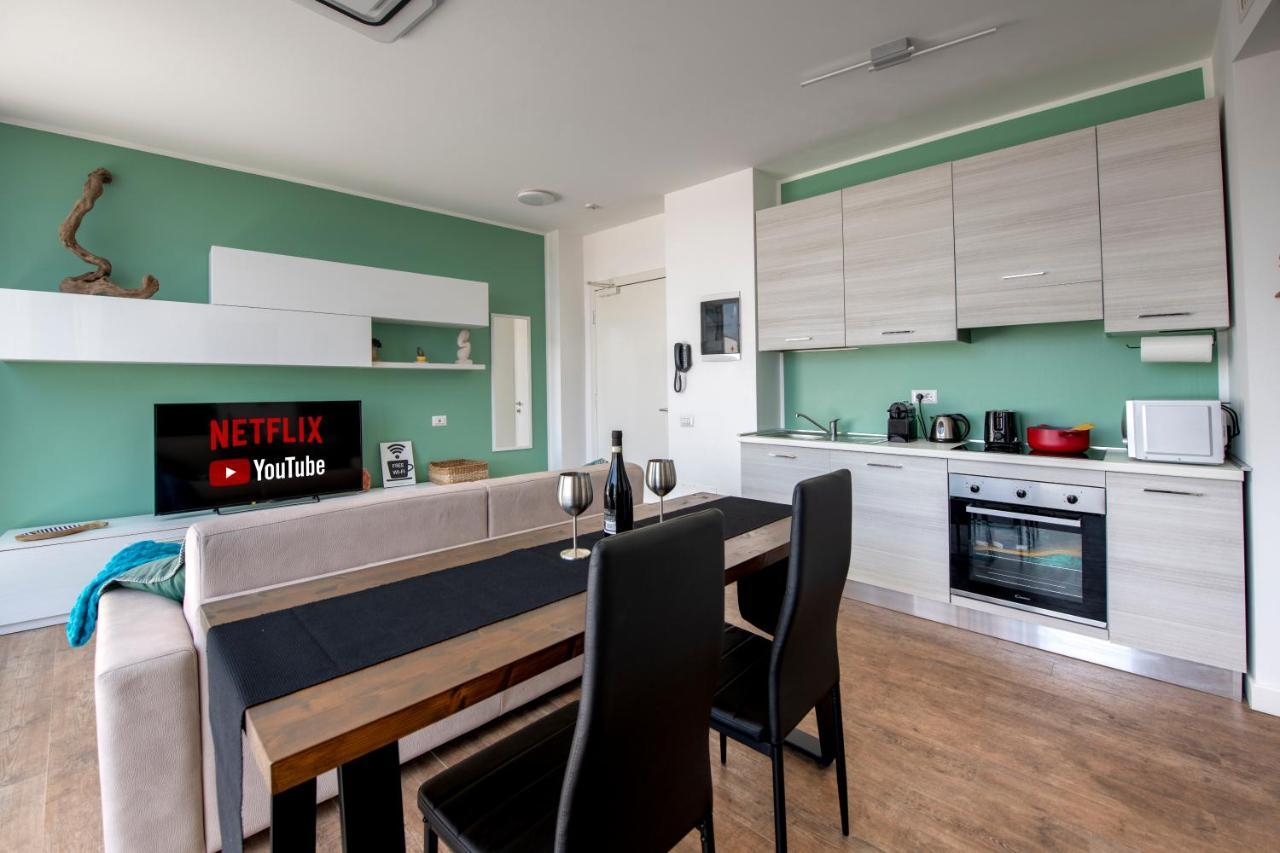 제노바 Attico Luxury Con Parcheggio E Terrazza Vista Mozzafiato 아파트 외부 사진